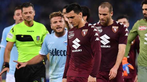 Torino, Burdisso senza vergogna: "Non c'entro nulla, mai detto all'arbitro che Immobile non mi ha toccato"