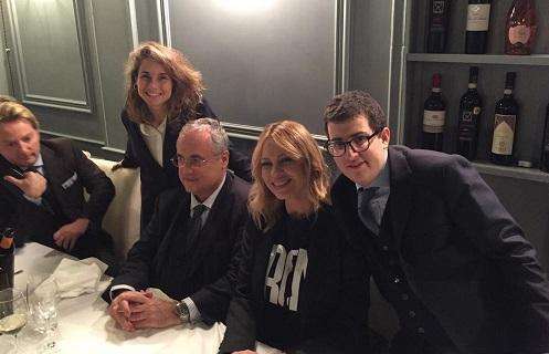 Lazio, una serata di festa: la cena con Lotito e Anna Falchi - FOTO