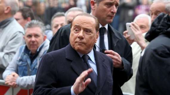 Berlusconi incensa Prandelli: "Allenatore completo e professionista. Può essere una guida per la Lazio"
