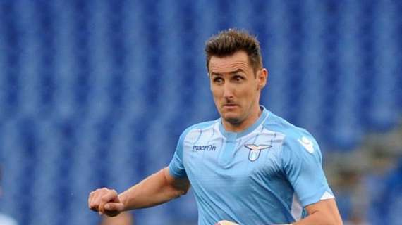 Lazio, 7 anni fa la storica cinquina di Klose contro il Bologna: il ricordo del club - VD