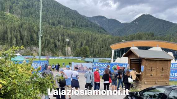 AURONZO GIORNO 7 - Lazio, fila al botteghino per la prima amichevole - FOTO