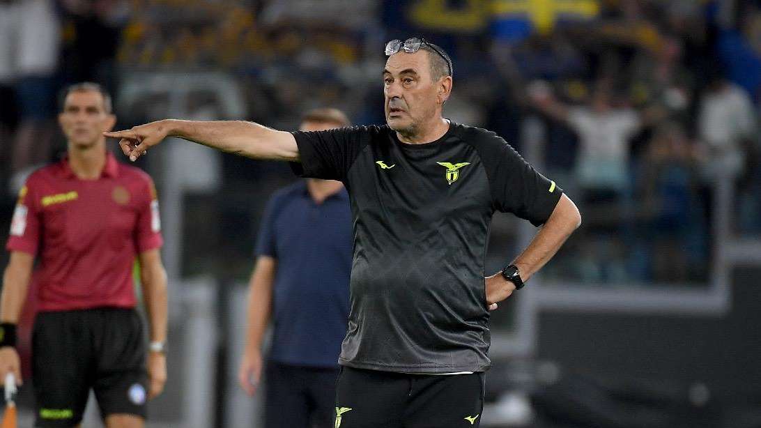 Lazio, il derby si avvicina: dal centrocampo all'attacco, tutti i dubbi di Sarri
