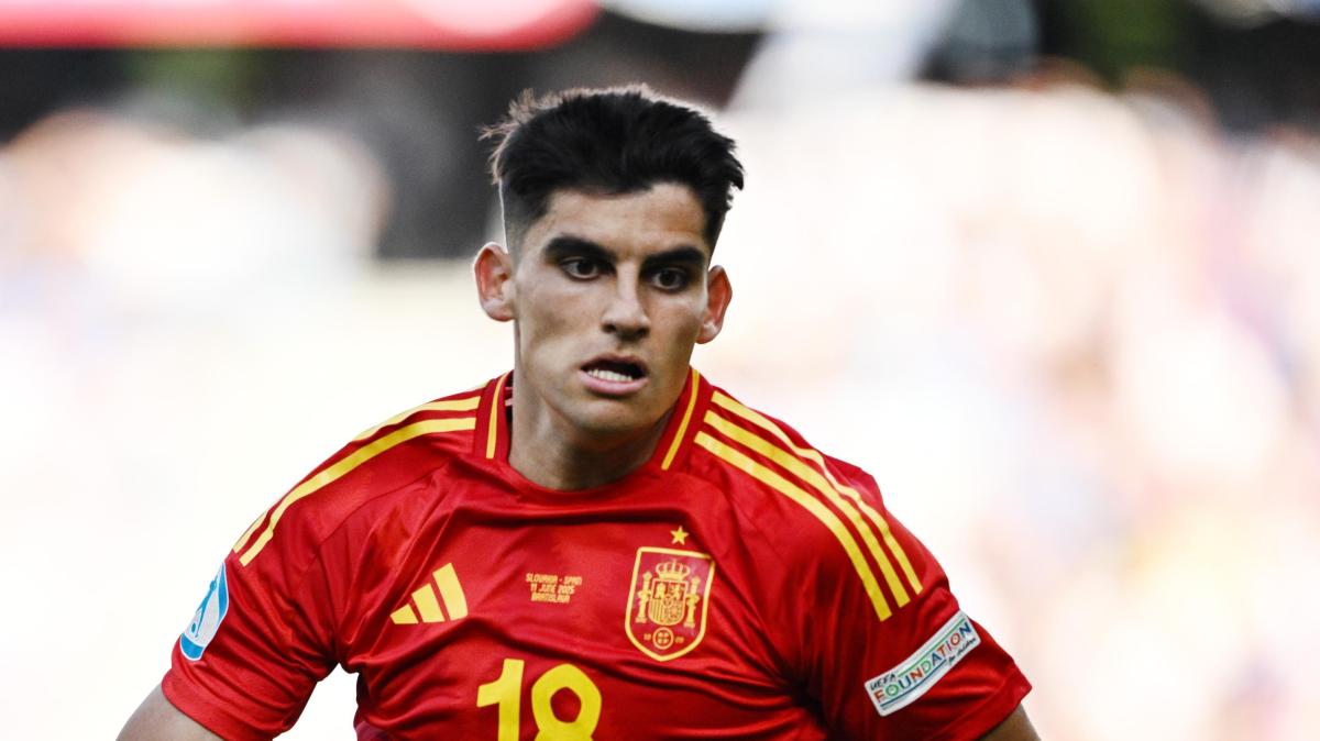 Lazio, Gerard Martin svela: "La mia ragazza ha parlato con Maldini e..."