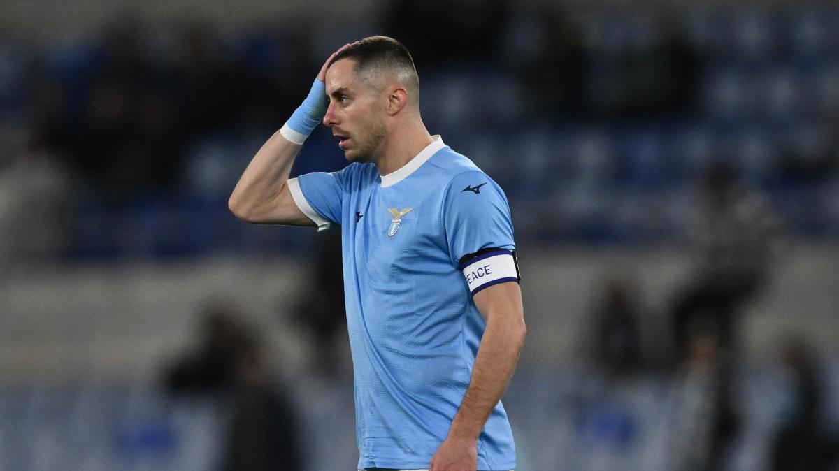 Lazio, Marusic a Dazn fa un appello ai tifosi: "Abbiamo bisogno di voi"
