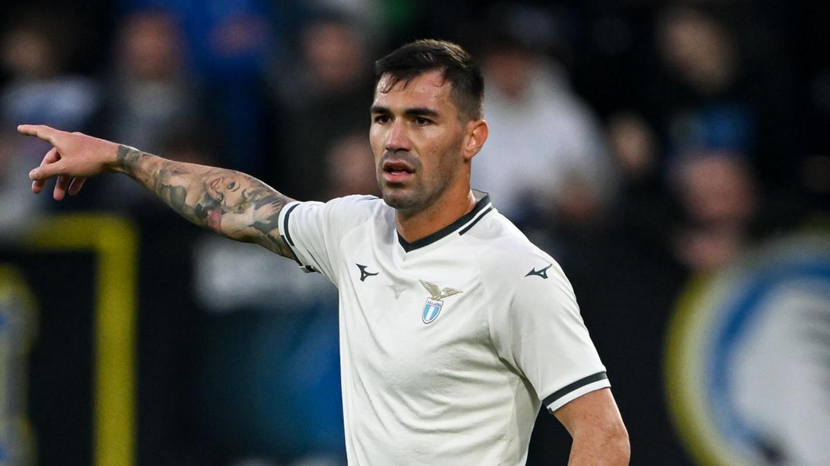 Lazio, Sarri sul ritorno di Romagnoli: "Ha in mano la nostra difesa"