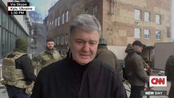 Guerra Russia - Ucraina, ex presidente Poroshenko si unisce all'esercito - FOTO
