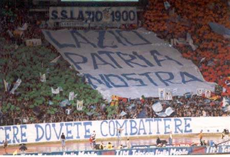 L'affetto contagioso di una tifosa via sms: tutti allo stadio
