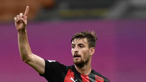 Milan, stiramento del legamento collaterale per Gabbia: il difensore salterà la Lazio