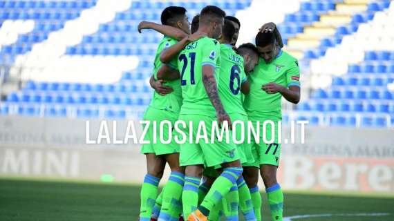 La Lazio celebra la vittoria: "C'era modo migliore di iniziare?" - FT
