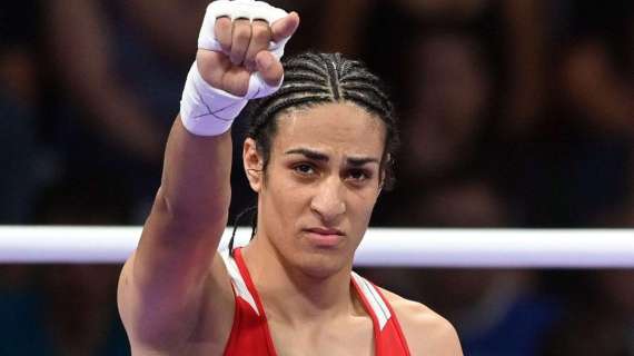 Imane Khelif, l'IBA la esclude dai Mondiali di boxe femminile: "Non è idonea..."