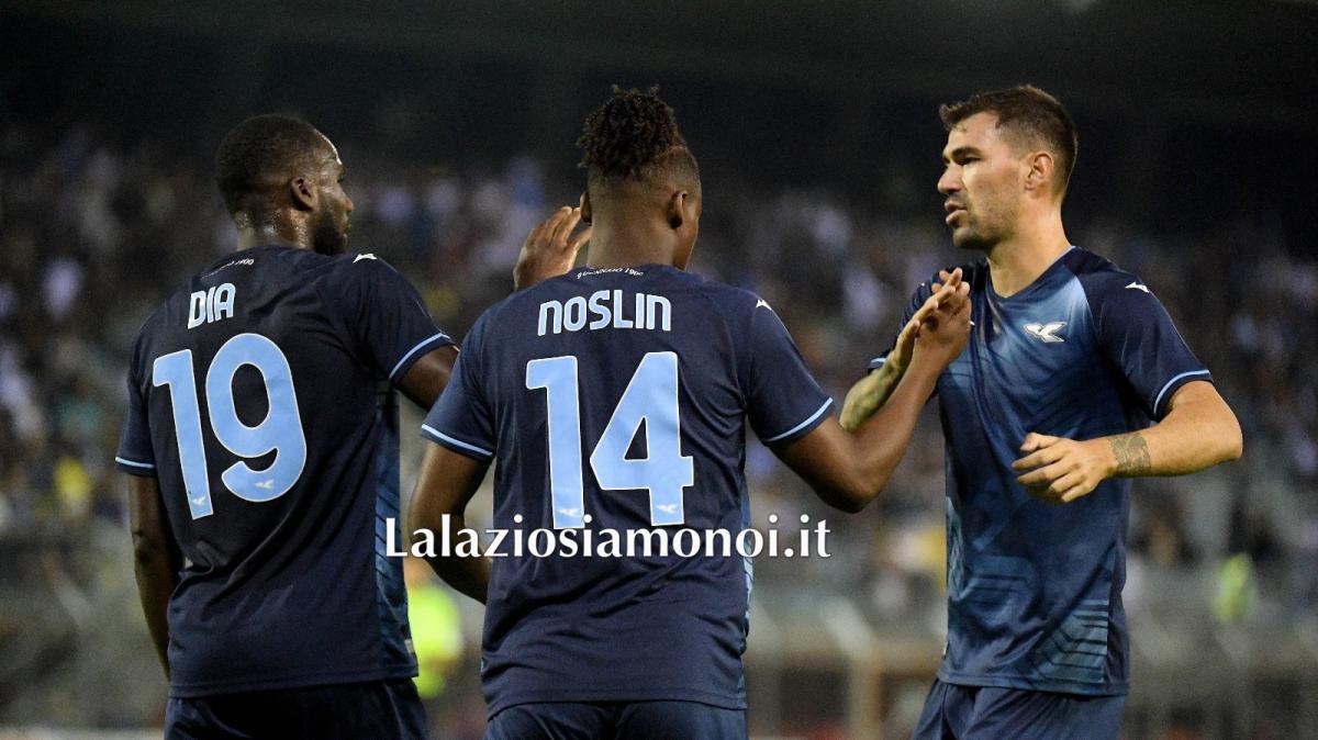 Parma - Lazio, esordio ufficiale per la maglia blu - FOTO