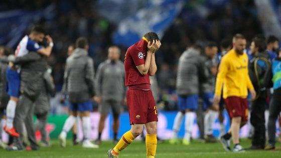 Champions League, la Roma saluta l’Europa: lo sfottò diventa social
