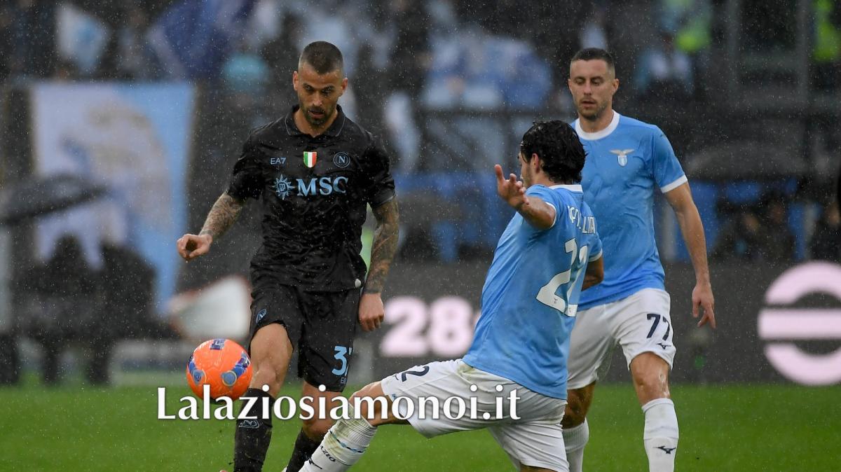 Lazio, contro il Napoli la difesa è stata un disastro: le pagelle dei quotidiani