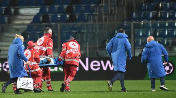 Atalanta - Napoli, paura per Osimhen: trauma cranico per l'attaccante