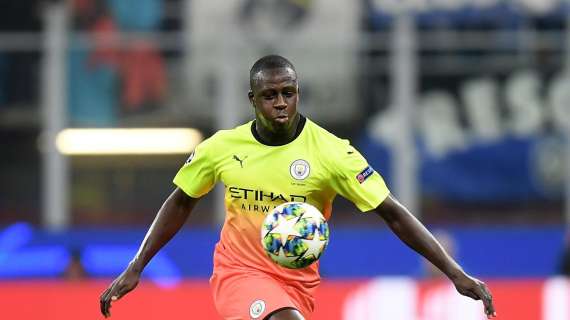 Mendy sospeso dal Manchester City: è accusato di stupro su tre ragazze