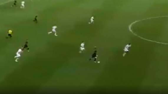 MLS, gol incredibile di Rooney da oltre centrocampo - VIDEO