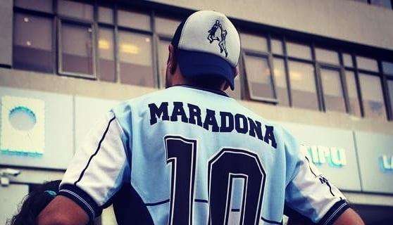 Maradona, chiuso in casa e grave da giorni: è giallo sulla sua morte