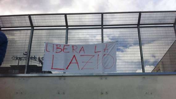 Al campo di Sant'Antimo spunta la scritta... "Libera la Lazio"