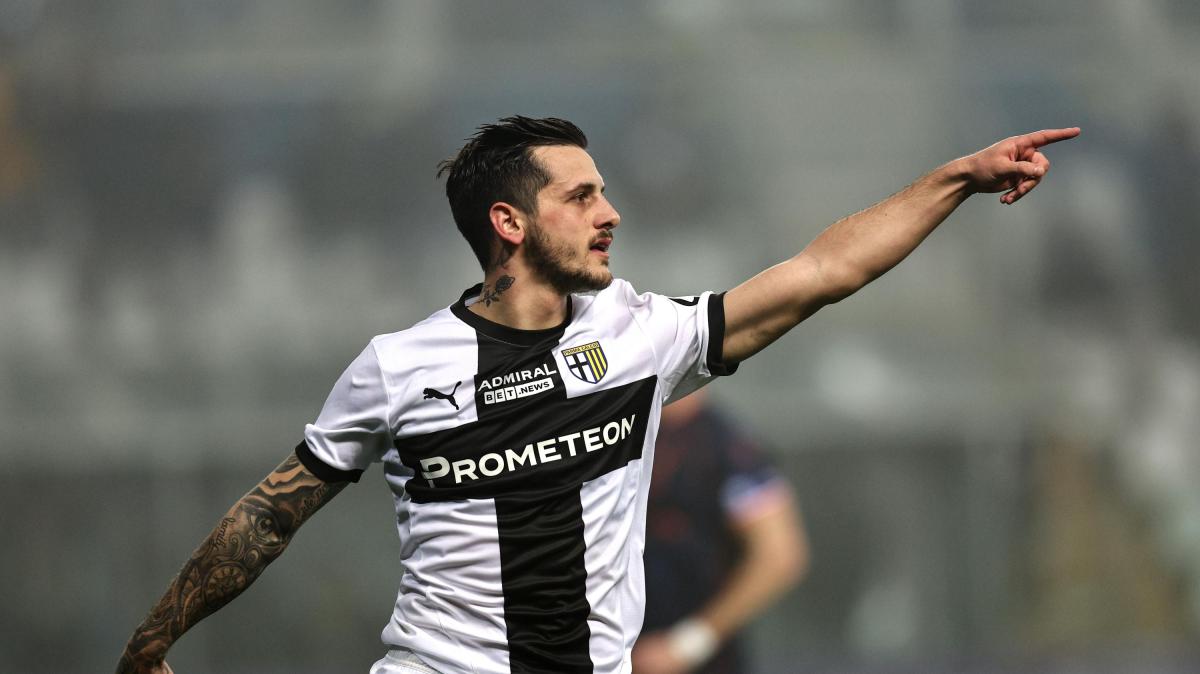 Valeri, la Lazio e i tifosi: "La cosa più bella del mondo. Sotto la Curva..."