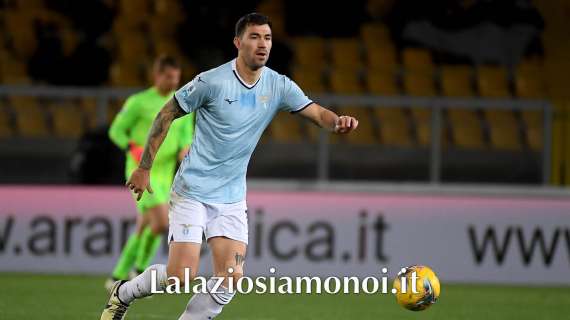 Lazio, Romagnoli versione Babbo Natale: il messaggio del club - FOTO