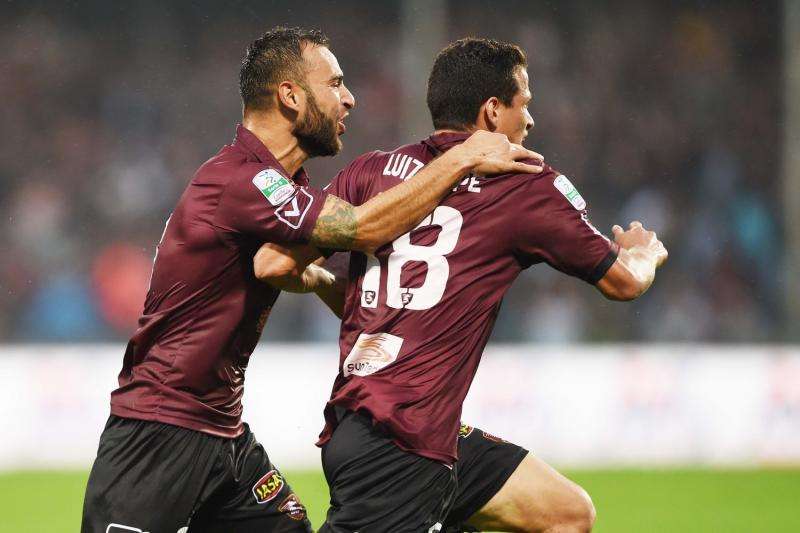 Luiz Felipe, esordio da urlo: gol e vittoria nel derby tra Salernitana e Benevento