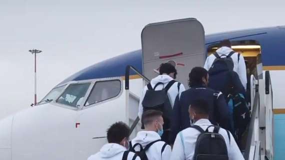 Bologna - Lazio, biancocelesti in partenza. Il club: "Pronti al decollo" - VIDEO