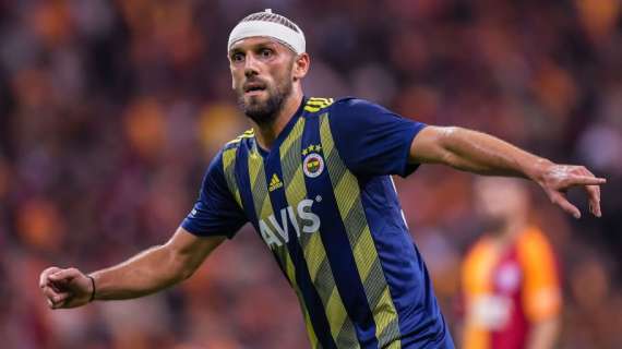 Calciomercato Lazio, dalla Turchia: "Il Tottenham ha l'offerta per Muriqi"