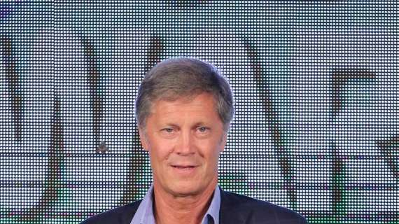 Serie A, la grigia di partenza di Collovati: “Lazio al quinto posto” - FOTO