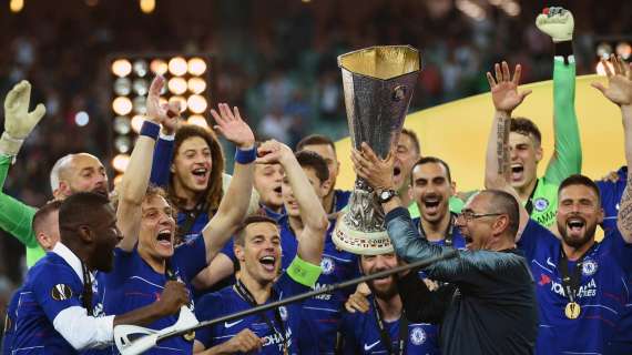 Lazio, presentato Sarri: anche l'Uefa saluta il nuovo tecnico biancoceleste - FOTO