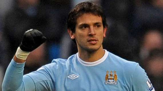 Santa Cruz, il padre Aproniano: "Roque è ancora del Manchester City"
