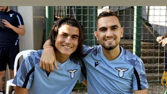 Lazio, tandem argentino: Escalante dà il benvenuto a Romero - FOTO