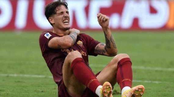 Roma, lussazione alla spalla per Zaniolo. Lui "festeggia" sui social: "Per tutti i gufi..."