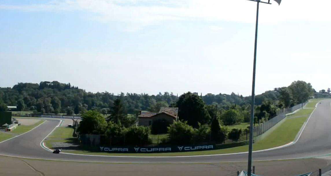 F1 | Ferrari, Imola paragonata alla Curva Sud. E Monza...
