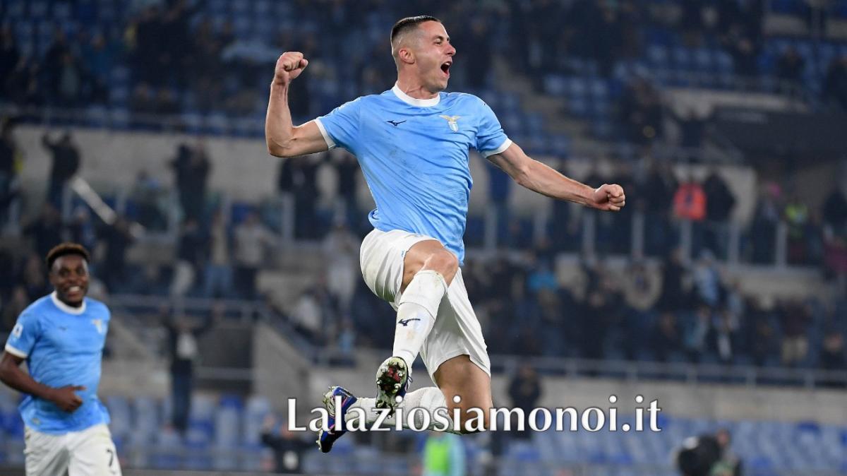 Lazio, Marusic affonda il Sassuolo. Il Corriere dello Sport: "Bella tosta!" - FOTO