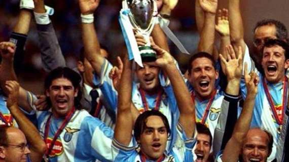 Lazio, ventuno anni fa la vittoria della Supercoppa UEFA contro il Manchester United - VIDEO