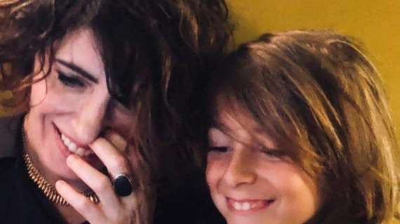 Giorgia, in famiglia è sempre derby. Il siparietto col figlio: "Ridere per le stesse cose..." - FOTO