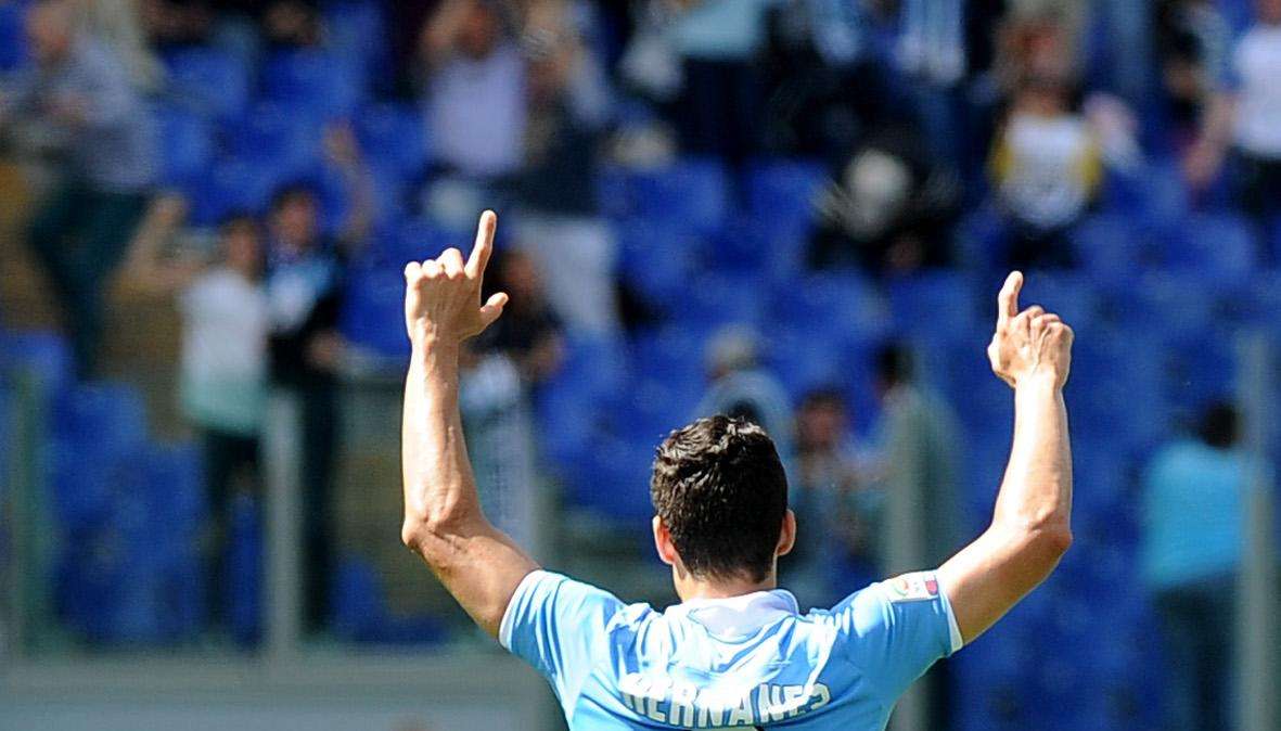 Hernanes: "Buona stagione, ora la coppa!". E un agente Fifa svela: "Il Milan lo vuole, ma quando lo proposi mi dissero..."
