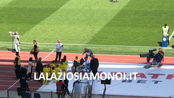 Lazio - Chievo, il piccolo Samuele accompagna Immobile in campo - FOTO