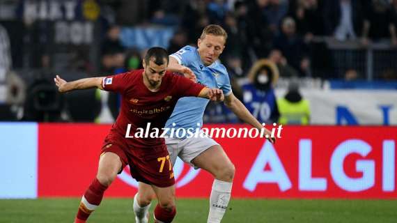 Roma-Lazio, Lucas Leiva chiede scusa sui social: e i tifosi…