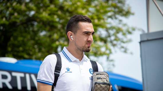 Alaves, Escalante: "Lotteremo fino alla fine". E As lo incensa...