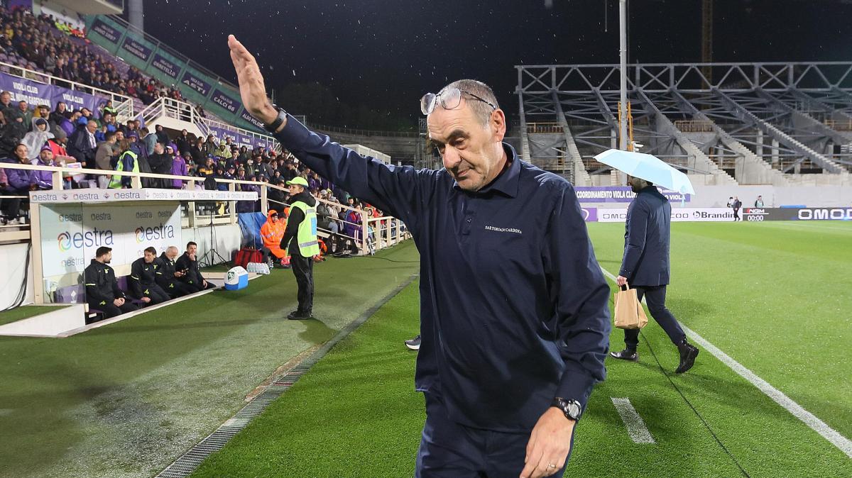 Lazio, Sarri apre alla Fiorentina? "Forse non avrò mai la fortuna di allenarla..."