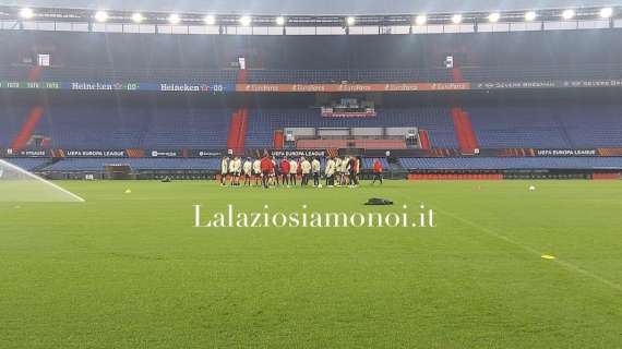Feyenoord - Lazio, la rifinitura degli olandesi al De Kuip: 15' aperti ai media - FOTO&VIDEO