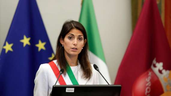 Coronavirus, un positivo in Campidoglio: la sindaca Raggi in autoisolamento