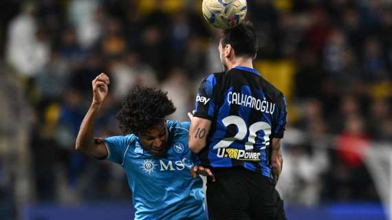Napoli - Inter, fischi durante il minuto di silenzio per Gigi Riva: il motivo