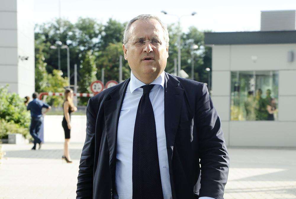 Lotito su stadi e curve chiuse: "Club sotto ricatto, ma serve intelligenza: i buu non sono razzismo, ma maleducazione"