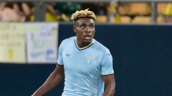 Lazio, Dele-Bashiru: "Baroni mi aiuta e mi migliora. Il mio ruolo preferito è..."