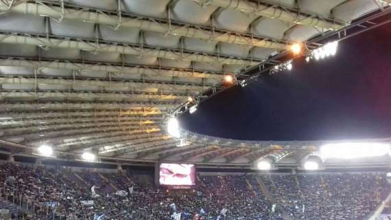 La pioggia non ferma i laziali: la carica dell'Olimpico per Lazio - Inter - FOTO & VIDEO