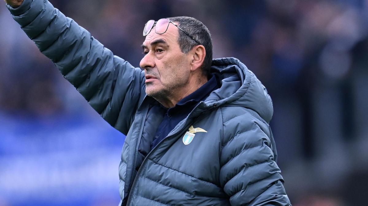 RIVIVI DIRETTA - Lazio, Sarri: "Ecco perché ho scelto Ratkov. Ritiro pre-Atalanta? Penso..."