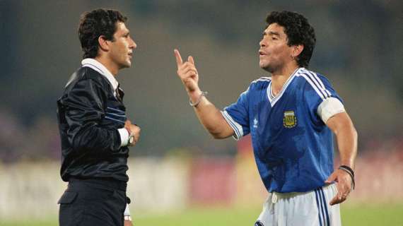 L'arbitro di Italia '90: "Maradona una delle persone peggiori mai incontrate"