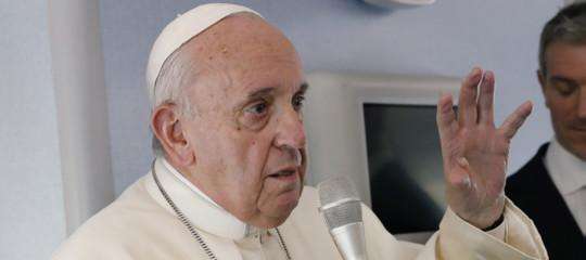Il Papa, salario universale per i lavoratori più poveri: "Siete poeti sociali"